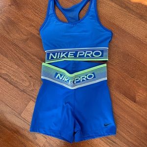 COPY - Nike pro blue set shorts sports bra small